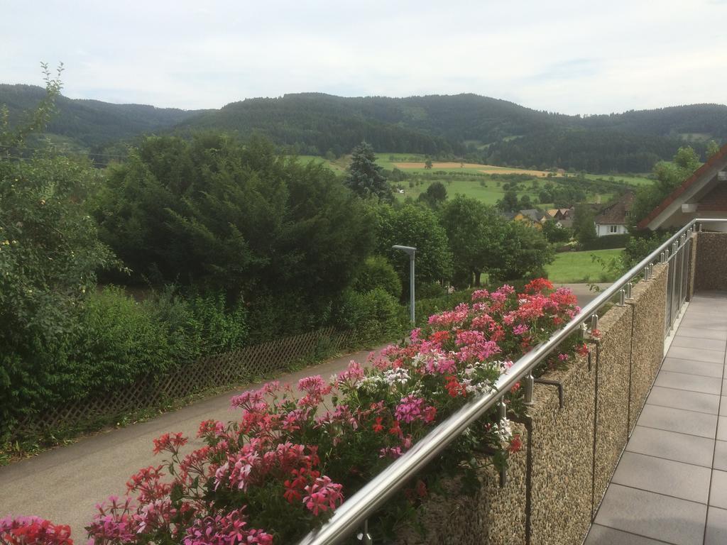 Haus Gerlinde Hotel Zell am Harmersbach Buitenkant foto